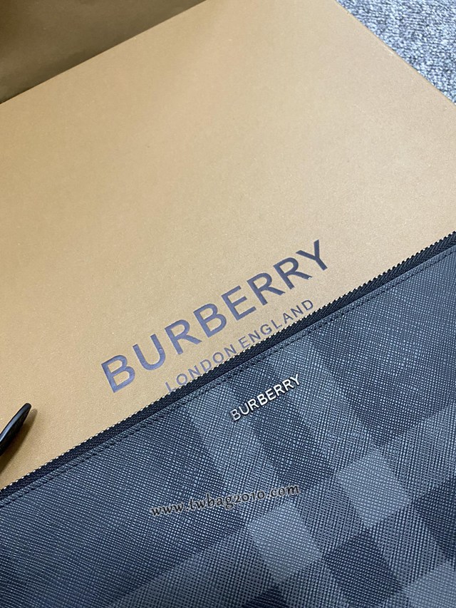 Burberry專門店新款男士手拿包 巴寶莉男士最新手包 yxb1280